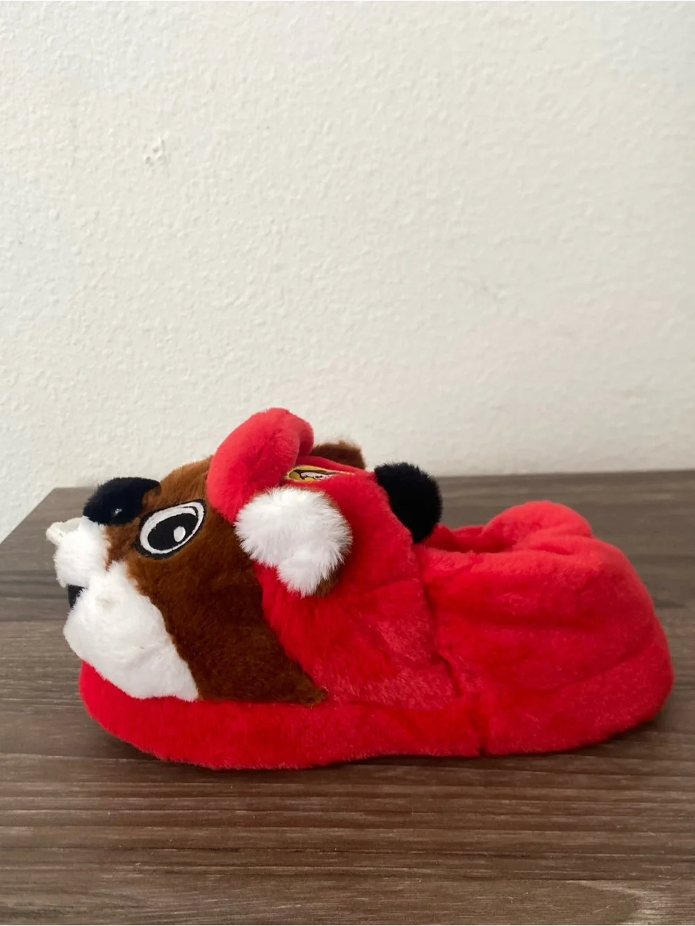 Buc-ee's Kids Beaver Animal Face 3D Slippers Size  Large (9-10) Red